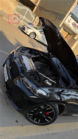 بی ئێم دەبڵیو X4